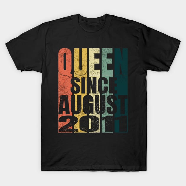 Vintage 9th Birthday Gifts for Women Queen Since August 2011 T-Shirt by Smoothbeats